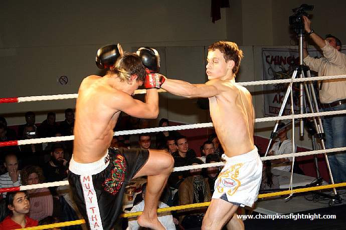 091218_0266_baron-muhoberac_k1_fight_night_ii.jpg