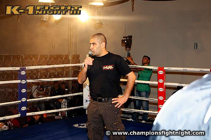 110708_0816_trainer-ehrung_atamtuerk_k1_fightnight_3.jpg